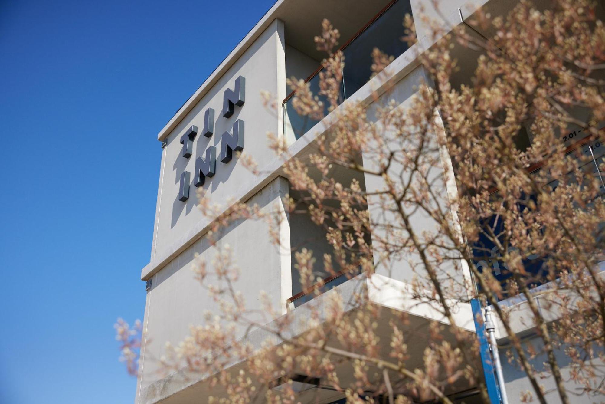 Tin Inn - Heinsberg - Das Hotel Aus Hochwertig Ausgebauten Ueberseecontainern Zewnętrze zdjęcie