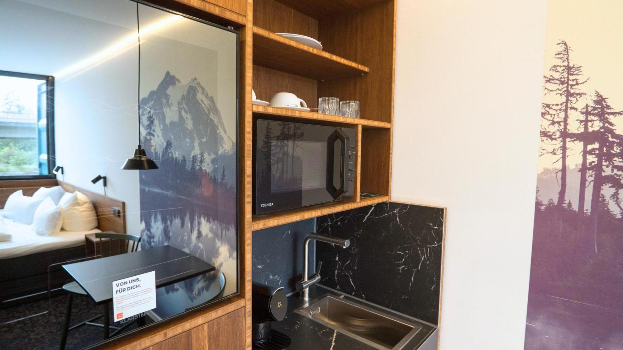 Tin Inn - Heinsberg - Das Hotel Aus Hochwertig Ausgebauten Ueberseecontainern Zewnętrze zdjęcie