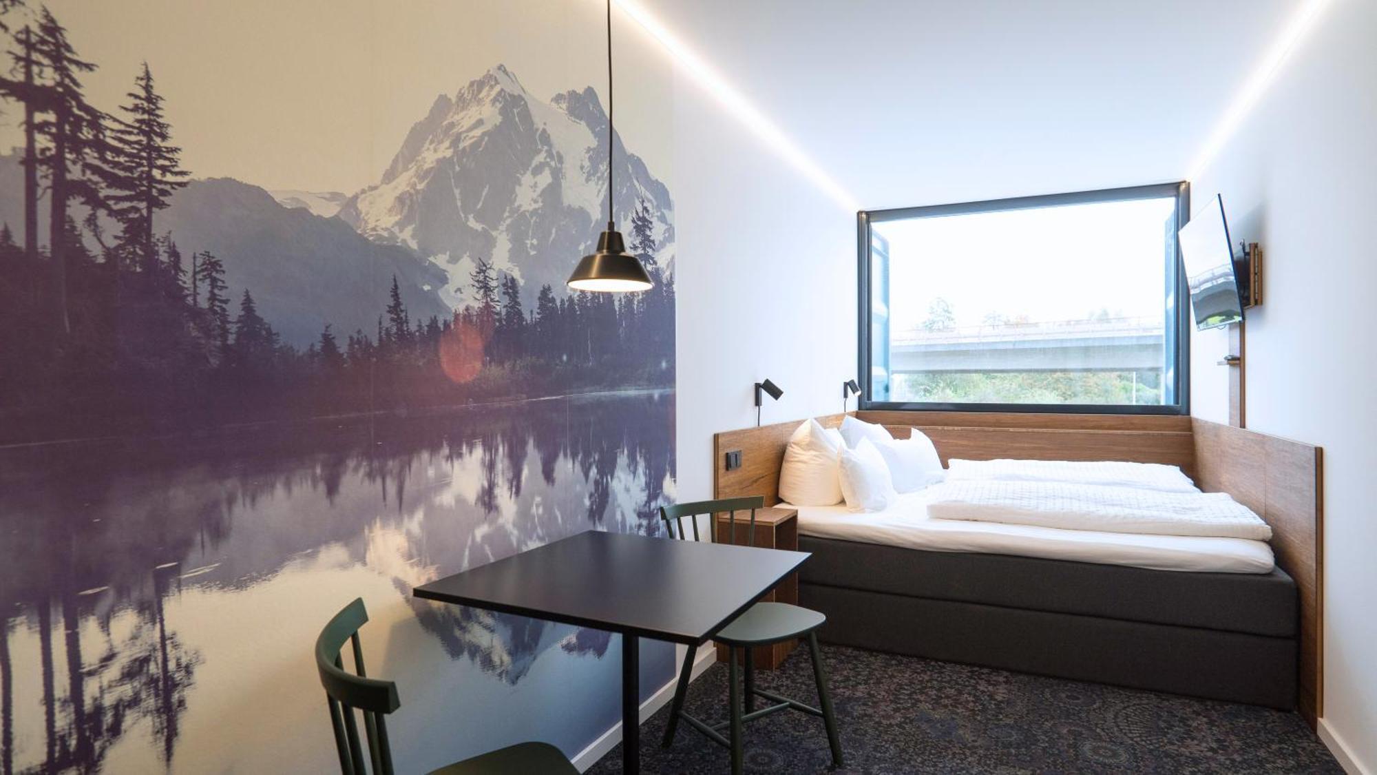 Tin Inn - Heinsberg - Das Hotel Aus Hochwertig Ausgebauten Ueberseecontainern Zewnętrze zdjęcie